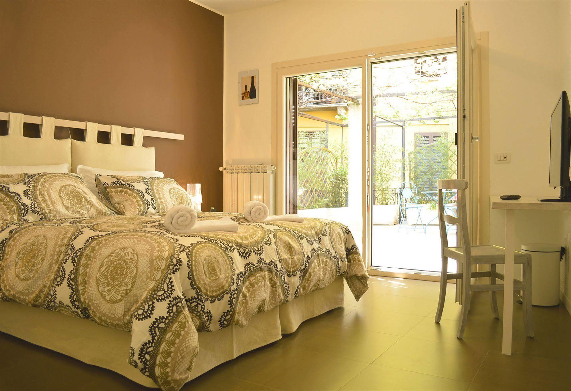 Room Inn Milán Exterior foto
